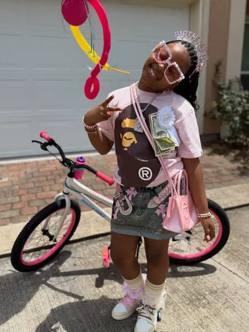 avahbennett Instagram post about Birthday celebration