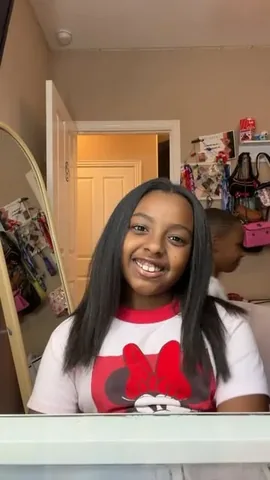 avahbennett Instagram post about Hair styling