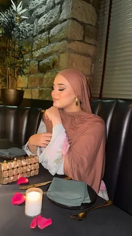 ayeshahussainn_ Instagram post about Restaurant review