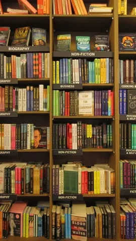 aymansbooks Instagram post about Goodreads reading challenge