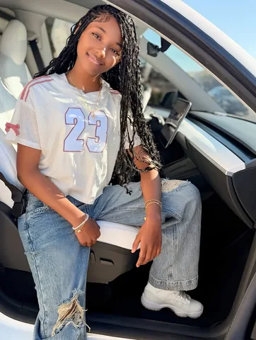 aziyah_zaliyah Instagram post about Children's fashion