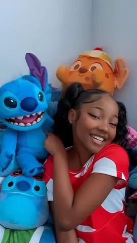 aziyah_zaliyah Instagram post about Stitch fandom