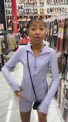 badkidsteevie Instagram post about Synthetic hair bundles