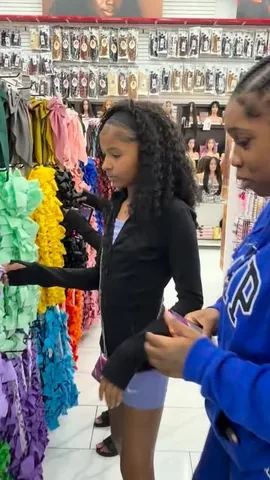 badkidsteevie Instagram post about Back to school shopping