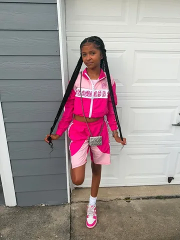 badkidsteevie Instagram post about Apparel