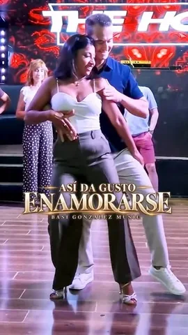 BASI Y DEISY BACHATA ELEGANTE Instagram post thumbnail