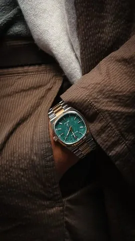 bchanism Instagram post about Bulova Super Seville watch