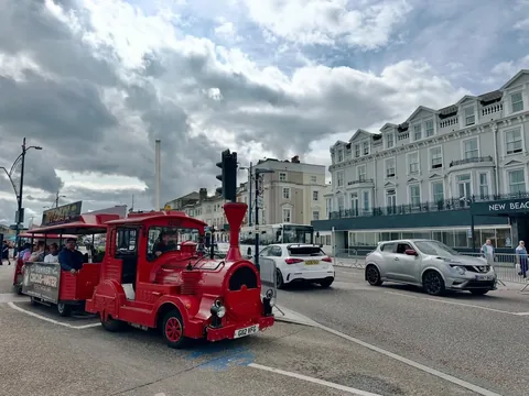 bigturtlesmallowl Instagram post about Great Yarmouth visit