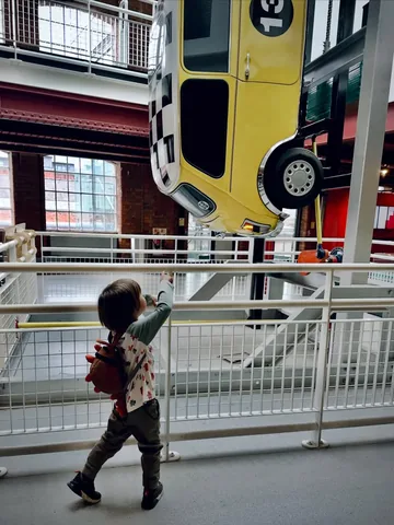 bigturtlesmallowl Instagram post about Cars