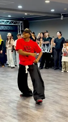bigwillsimmons Instagram post about Dance performance