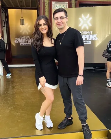 bnans Instagram post about Personal relationship