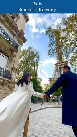 bonnierakhit Instagram post about Romantic Paris trip