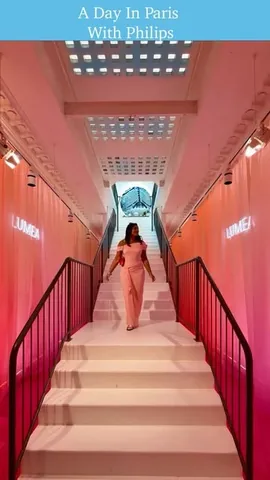bonnierakhit Instagram post about At home IPL device