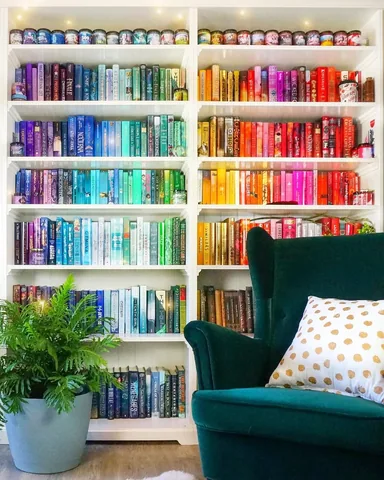 bookbookowl Instagram post about This or that questions