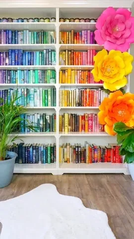 bookbookowl Instagram post about DIY paper flowers