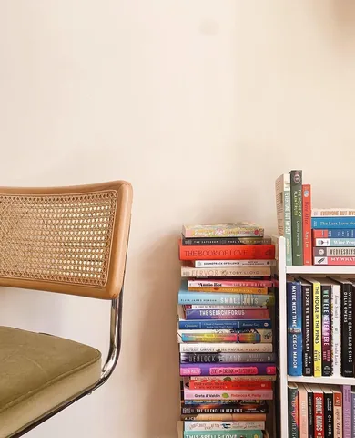 bookishmadeleine Instagram post about Reading lifestyle