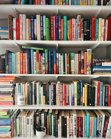 bookishmadeleine Instagram post about Home decor
