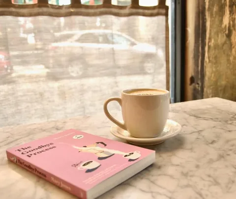 bookishmadeleine Instagram post about Book review