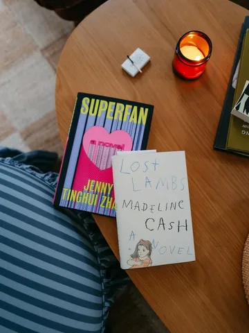 booklanguage Instagram post about Book haul