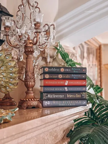 booknerdbecky Instagram post about Favorite books