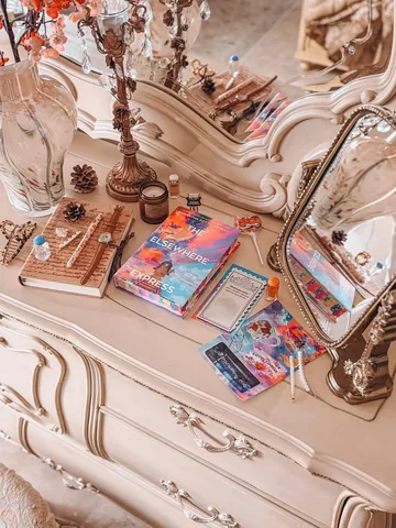 booknerdbecky Instagram post about Book cover appreciation