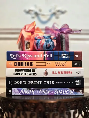 booksloveandunderstanding Instagram post about Gifted book haul