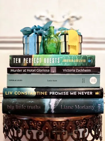 booksloveandunderstanding Instagram post about Gifted book haul