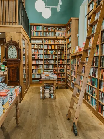 booksnest Instagram post about Bookshop visit
