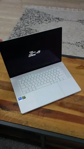 booredatwork Instagram post about Gaming laptop showcase