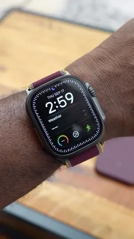 booredatwork Instagram post about Smartwatch unboxing