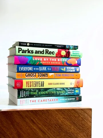 bostonbookfanatic Instagram post about Monthly reading wrap up