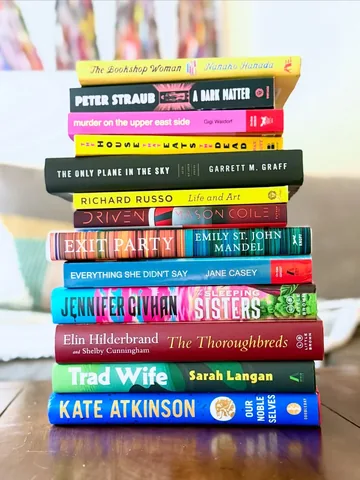 Carrie | Boston Book Fanatic Instagram post thumbnail