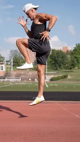 bradjbecca Instagram post about Sprint preparation drills