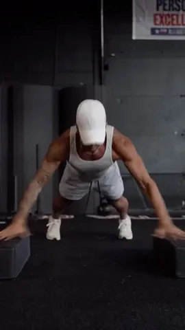 bradjbecca Instagram post about Upper body athletic training