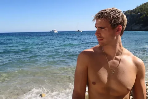 bradmondonyc Instagram post about Travel