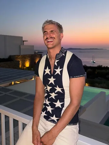 bradmondonyc Instagram post about Travel