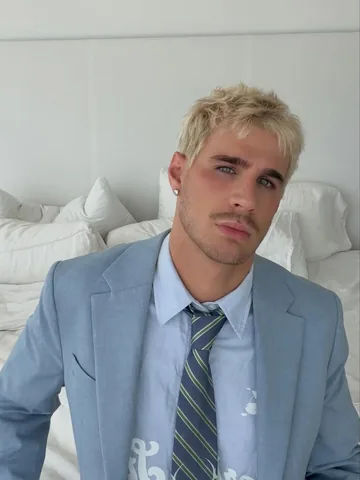 bradmondonyc Instagram post about Unspecified visual content