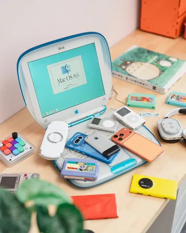 bytereview Instagram post about Retro Apple collection