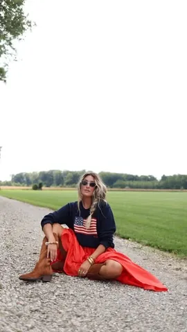 caitlynwarakomski Instagram post about Dress styling