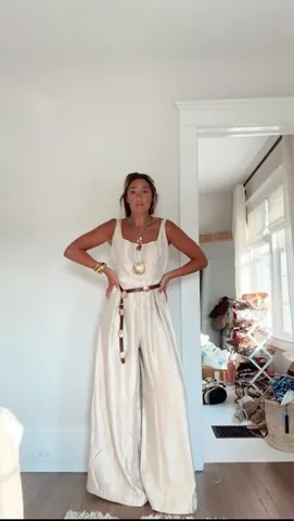 caitlynwarakomski Instagram post about Accessory styling