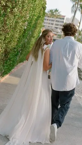 caitlynwarakomski Instagram post about Wedding fashion