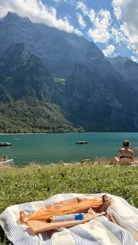 calliethorpe Instagram post about Swiss food