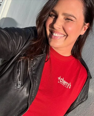 candicehuffine Instagram post about Sunshine and outdoors