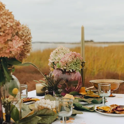candicehuffine Instagram post about Thanksgiving table design
