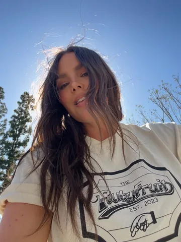 candicehuffine Instagram post about Community venue support