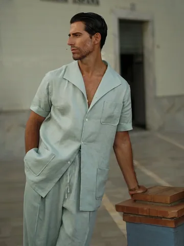 carlos_domord Instagram post about Vacation menswear