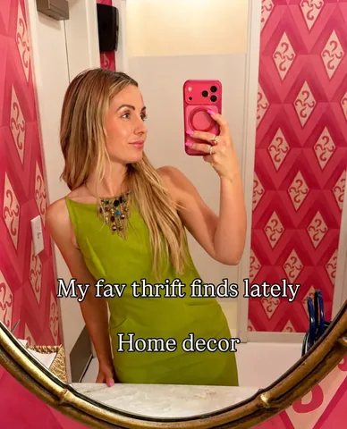 carlywad Instagram post about Home decor