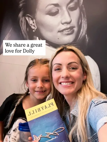 carlywad Instagram post about Dolly tribute