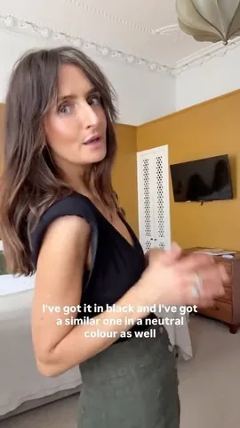 carolinesstylehacks Instagram post about Styling tips