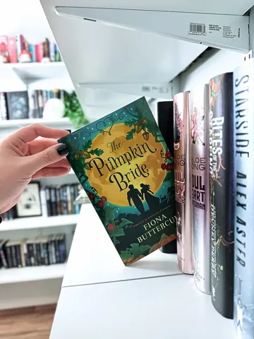 cbookaddiction Instagram post about Book giveaway